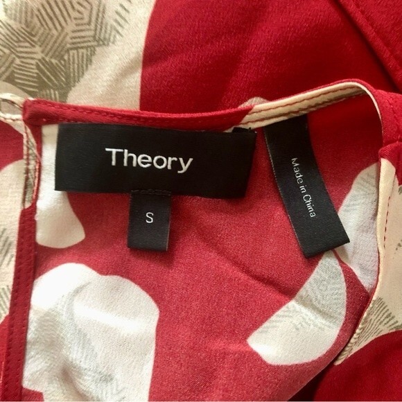 Theory Zabetha Harper Silk Print Shell Top Sleeveless Crimson Red Ivory Small - Picture 6 of 7